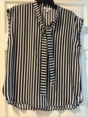 Bar III Black & White Striped Tie-Neck Sleeveless Top